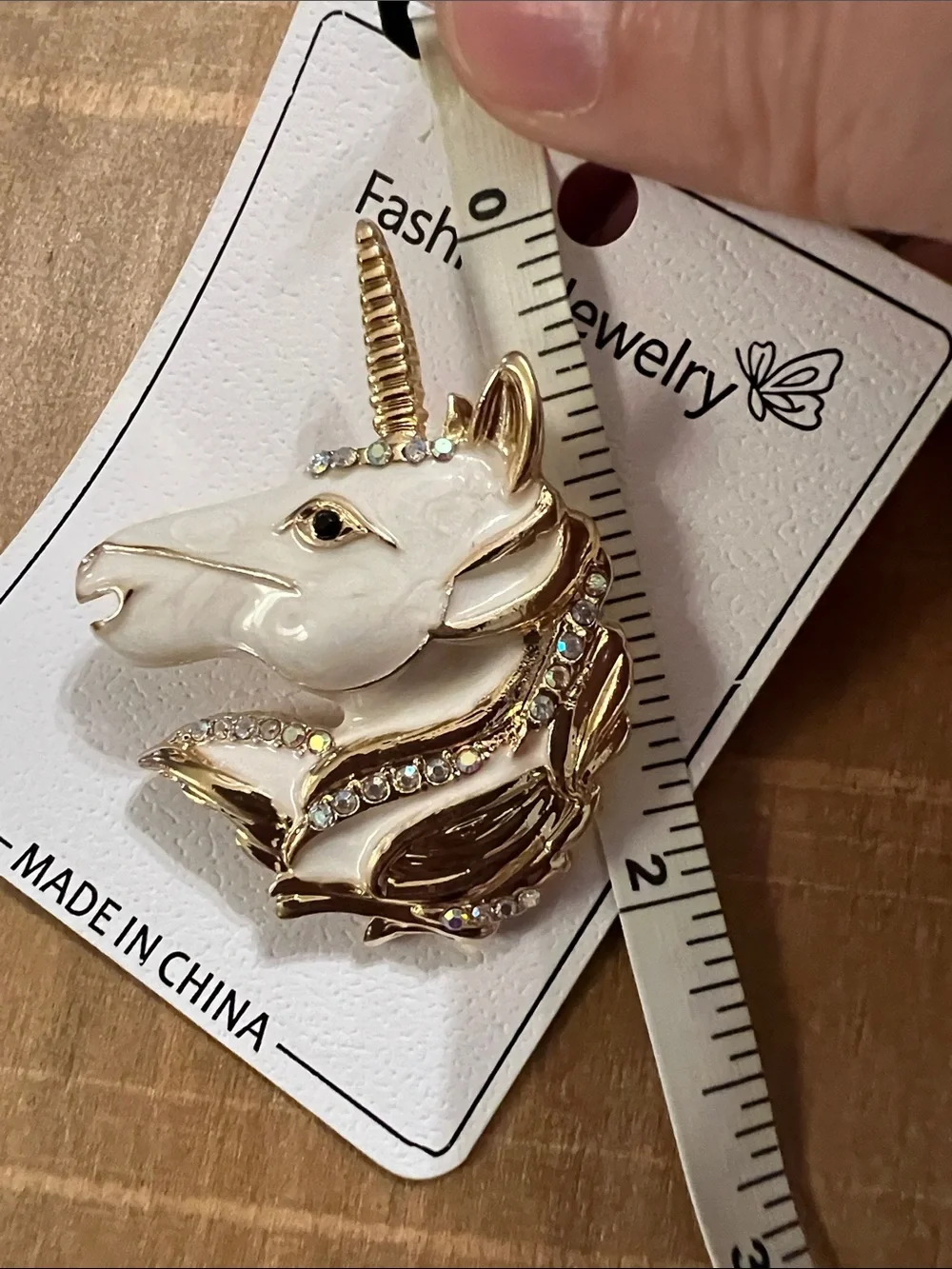 3/$18 Fashion Jewelry White & Gold Unicorn Head Brooch with Rhinestones Lot 6054
